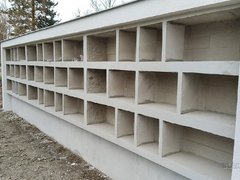 Na pohořelickém hřbitově pokračují práce - nový kříž bude odhalen 27. dubna