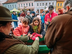 Mělník oslaví Den Země. Na náměstí i v Re-use hale čeká žáky ekologické dobrodružství
