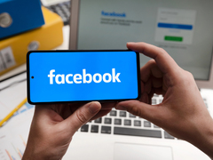 Obec Nová Ves pod Pleší na Dobříšsku byla oceněna za svou komunikaci na Facebooku v soutěži Zlatý lajk