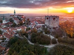 Revitalizace návrší Kozí hrádek v Mikulově je v plném proudu