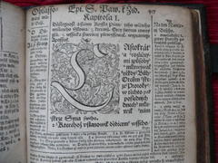 Chystá se oslava 400 let Bible kralické. Dorazí přes tisíc lidí