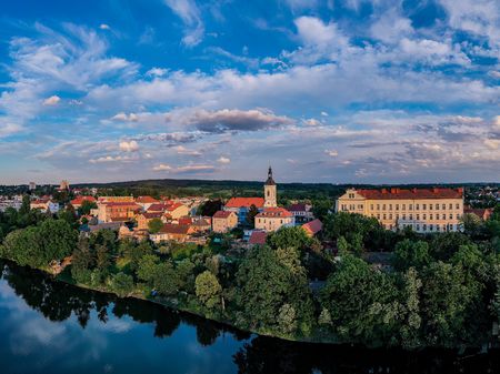 Masarykovo náměstí ožije kulturou. Říčanské slavnosti přinesou dva dny hudby, divadla a setkávání