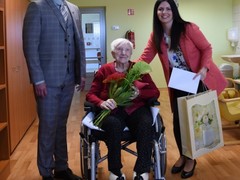 103 let a dva pytlíky bonbonů denně. Nejstarší obyvatelka Znojma slavila výjimečné jubileum