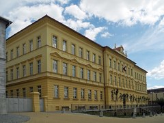 1. ZŠ Rakovník slaví 130 let: Oslavy jubilea a Den otevřených dveří