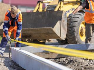 Finální fáze rekonstrukce Velkého sídliště: šikmé stání na ulici Ve Svahu zajistí více parkovacích míst