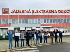 Neziskovky na Vysočině a jižní Moravě získaly jeden a půl milónu korun díky zaměstnancům Skupiny ČEZ Neziskovky na Vysočině a jižní Moravě získaly jeden a půl milónu korun díky zaměstnancům Skupiny ČEZ