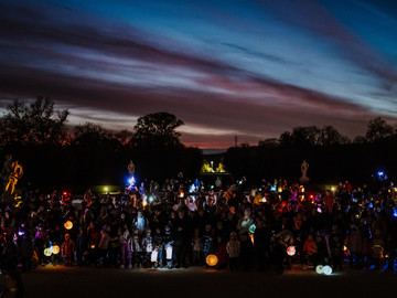 V zámeckém parku ve Slavkově se bude konat rodinná akce uspávání broučků
