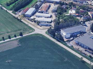 Nebezpečná křižovatka u Újezdu u Brna. Nahradí ji kruhový objezd?