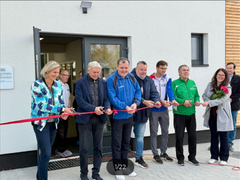 FOTO: Běžecký tunel, 50m dráhy i doskočiště pro skok daleký. Slánský stadion umožní atletům zimní trénink FOTO: Běžecký tunel, 50m dráhy i doskočiště pro skok daleký. Slánský stadion umožní atletům zimní trénink