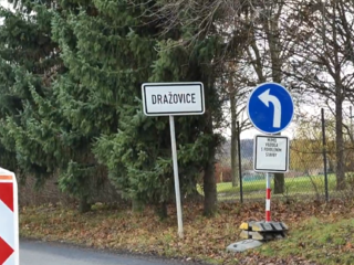 V Dražovicích pokračuje oprava průtahu. Řidiči musí počítat se zajížďkou