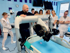 Rehabilitace hrou: Nemocnice Boskovice zavádí na intenzivní péči interaktivní terapii