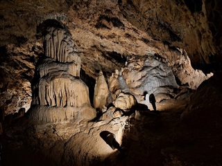 Děti z dětských domovů v Jihomoravském kraji mají nově vstup do zpřístupněných jeskyní zdarma