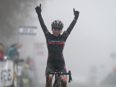 Mníšečtí cyklokrosaři mají mistryni republiky, je jí jedenáctiletá Julie Girgalová