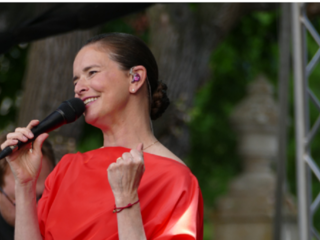 Lenka Nová vystoupí 28. dubna v náměšťské Sokolovně