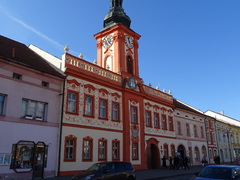 Rakovník modernizuje komunikaci. Město přechází na vlastní mobilní aplikaci