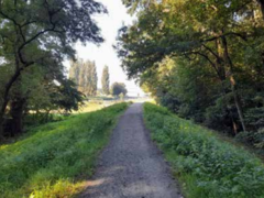 Z Hodonína do Rohatce bezpečněji: Startuje dostavba cyklotrasy podél Baťova