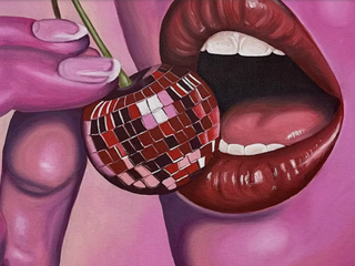 Dvě ženy, dvě generace, dva principy, jedna rodina. Femme Fatale na plátně a perníčky na zahradě v MGB