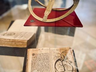 OBRAZEM: Započala výstava Cesty vědy, hranice víry, 400 let od příchodu jezuitů do Kutné Hory