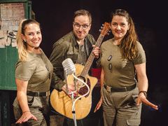 Divadelní svátek v Boleradicích vyvrcholí už za týden: Víkend ovládne kultovní M*A*S*H, muzikál i tanec