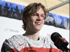 Z černošického ledu až k branám NHL: Václav Nestrašil sní o Stanley Cupu