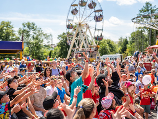 Bezva Fest se vrací do Plzně. Park za OC Plzeň Plaza ožije  rodinným festivalem