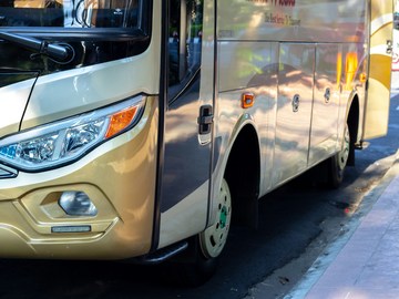 dálkový autobus