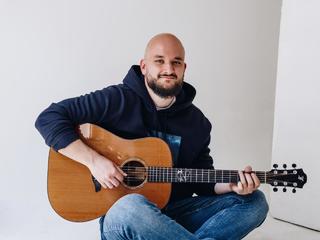 Denwerfest přináší nezapomenutelné dny na Pálavě mezi vinohrady. Pokáč, Poletíme?, Denwer, Prago Union Denwerfest přináší nezapomenutelné dny na Pálavě mezi vinohrady. Pokáč, Poletíme?, Denwer, Prago Union