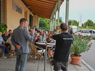Znojemská vinařství zvou na pravidelné čtvrteční a páteční degustační akce v jedinečných kulisách Znojemská vinařství zvou na pravidelné čtvrteční a páteční degustační akce v jedinečných kulisách