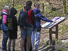 Jak funguje krajina jako celek? Obnovená naučná stezka kolem Říčan propojuje vodu, les i historii