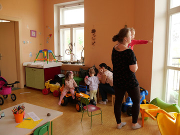 Centrum Kopretina ve Velkém Meziříčí pomáhá rodinám. Podpořit ho můžete na pouťovém koncertě