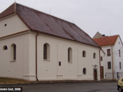 Přežila drancování i okupaci: Pohnutá historie synagogy v Dolních Kounicích