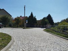 Ulice Rybníček ve Veselí nad Moravou dostala přes léto novou podobu Ulice Rybníček ve Veselí nad Moravou dostala přes léto novou podobu