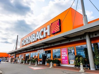 V Modřicích roste nový hobbymarket. Hotová je kostra, dokončený má být na jaře V Modřicích roste nový hobbymarket. Hotová je kostra, dokončený má být na jaře
