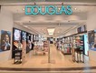 Parfumerie Douglas otevřela v Kolíně první prodejnu. Před ní čekaly desítky lidí Parfumerie Douglas otevřela v Kolíně první prodejnu. Před ní čekaly desítky lidí