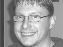 Novinář Marek Pečer se domnívá, že budoucnost novin je nejistá