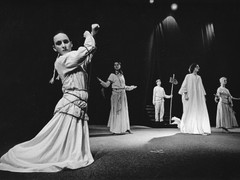 Ve Zbraslavi se odehraje muzikál Veslo a růže. Začal předprodej vstupenek