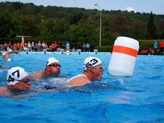 Foto: Ve Slavkově soutěžili triatlonisté