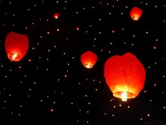 Přijďte o víkendu na lampionové průvody