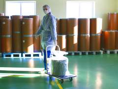 I Savo je horší, hájí firma míchání chemikálií u Slavkova. Lidé se děsí