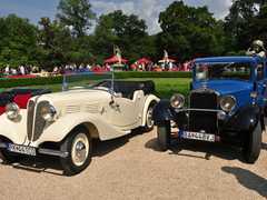 Historické automobily vrátí zámecký park ve Slavkově do éry první republiky