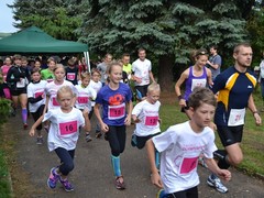 Foto: V Ivančicích vyběhla stovka lidí v rámci Olympijského běhu