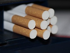 Zloděj se vloupal do prodejny potravin poblíž Vyškova, zajímaly ho cigarety