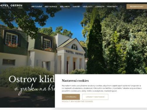Hotel Ostrov